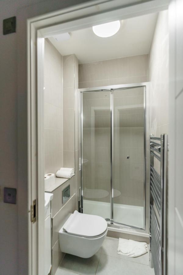Top Floor Apartment High Street Kensington London Eksteriør bilde